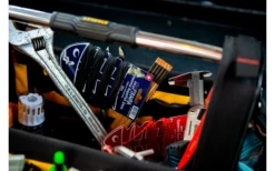 Swiss Piranha Dyneema RopeFish Zeltschnur 20 M X 2 Mm Rot -Fiamma Verkäufe 613751 4457055